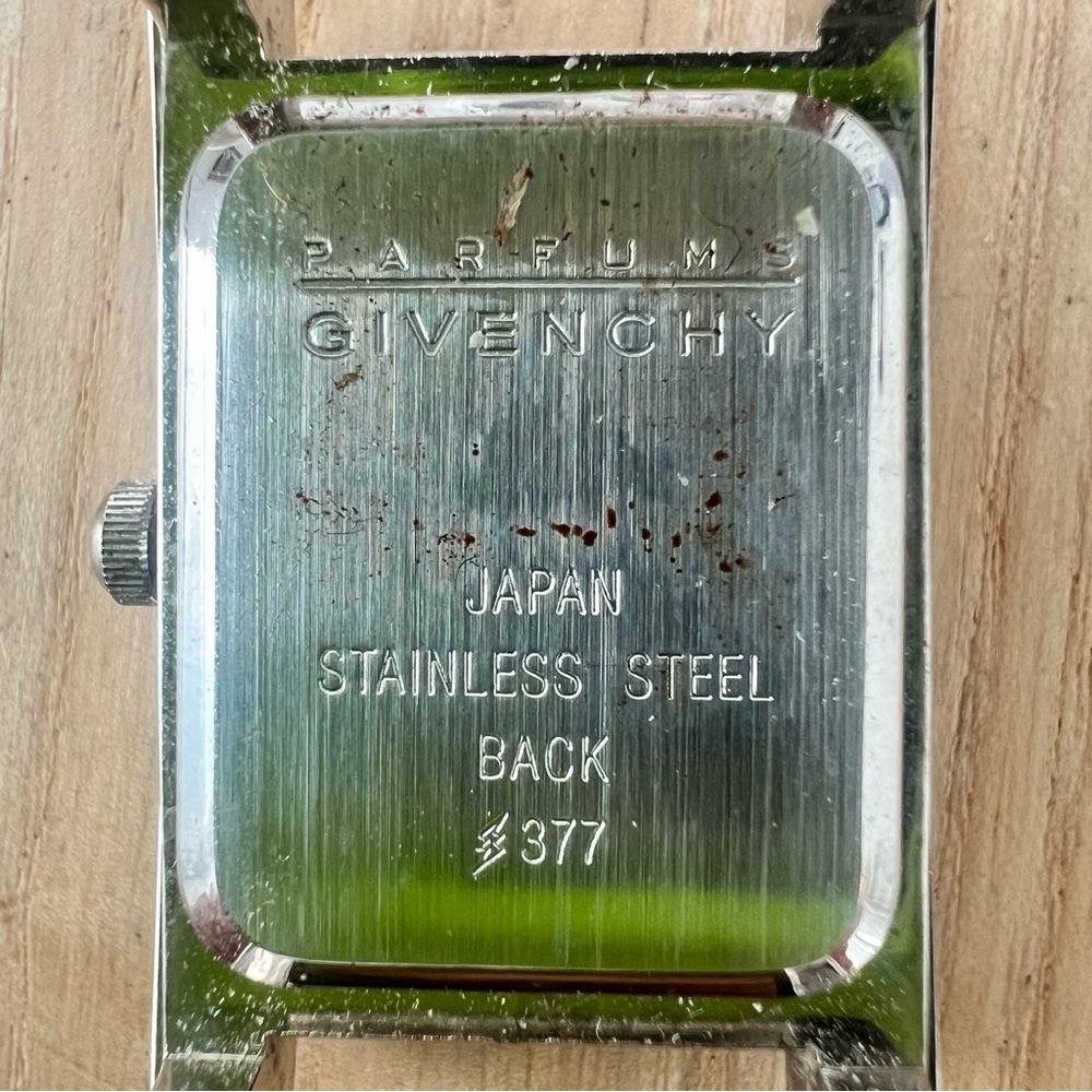 Vintage Givenchy ladies rectangle silver tone leather dress watch NEW BATTERY - Picture 5 of 10